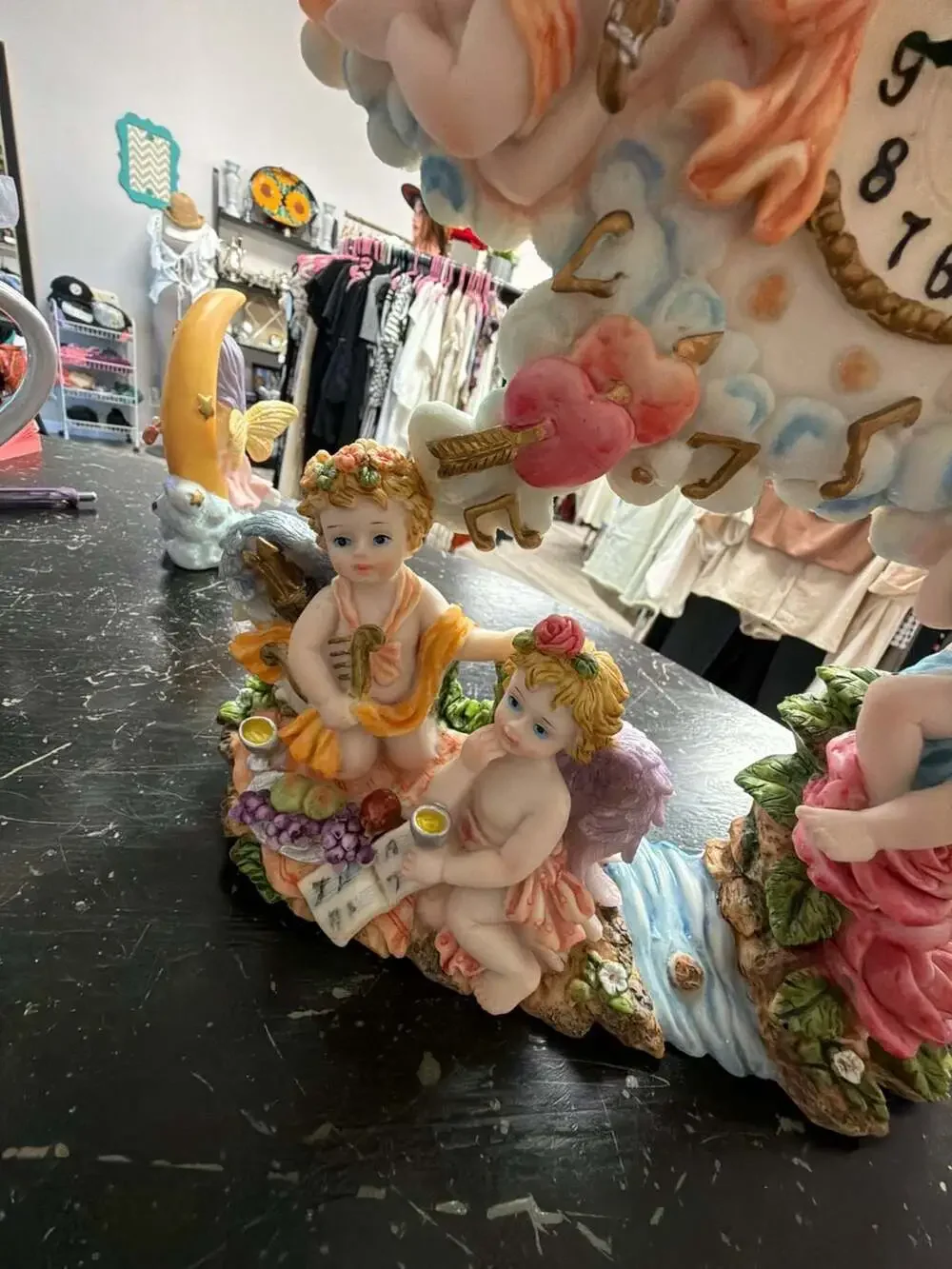 Vintage Ceramic Cherub Angel and Doves Floral Mantel Quartz Clock